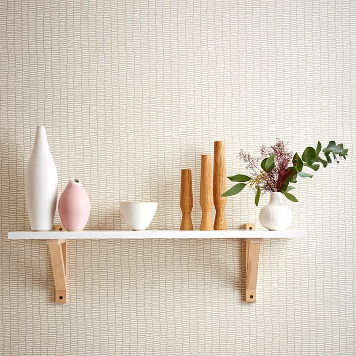 HLOH111313 Scion-Lohko-Wallpaper-Tocca-cream-white-patterned-dunky-hallway.jpg